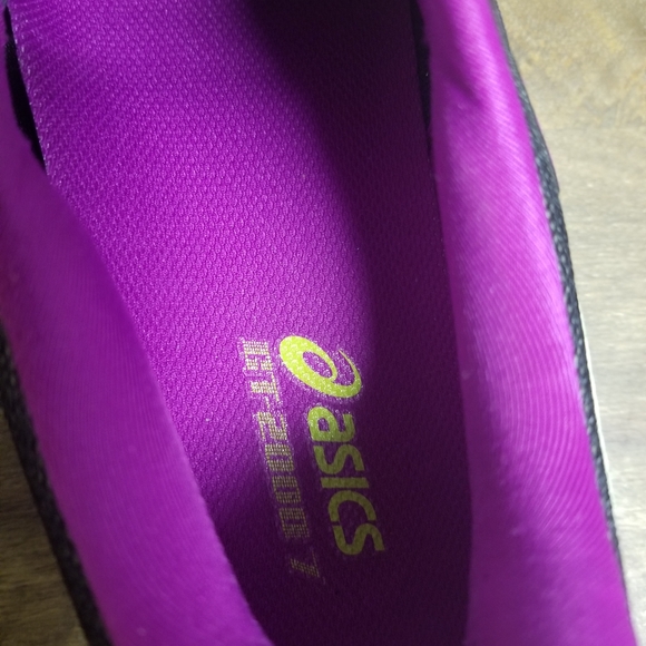 Asics - Picture 4 of 6